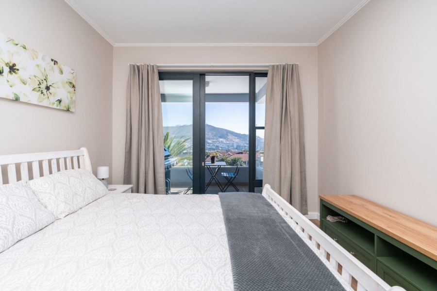 To Let 2 Bedroom Property for Rent in Vredehoek Western Cape